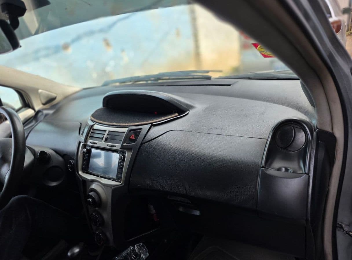 Toyota Yaris , photo 3 of 5
