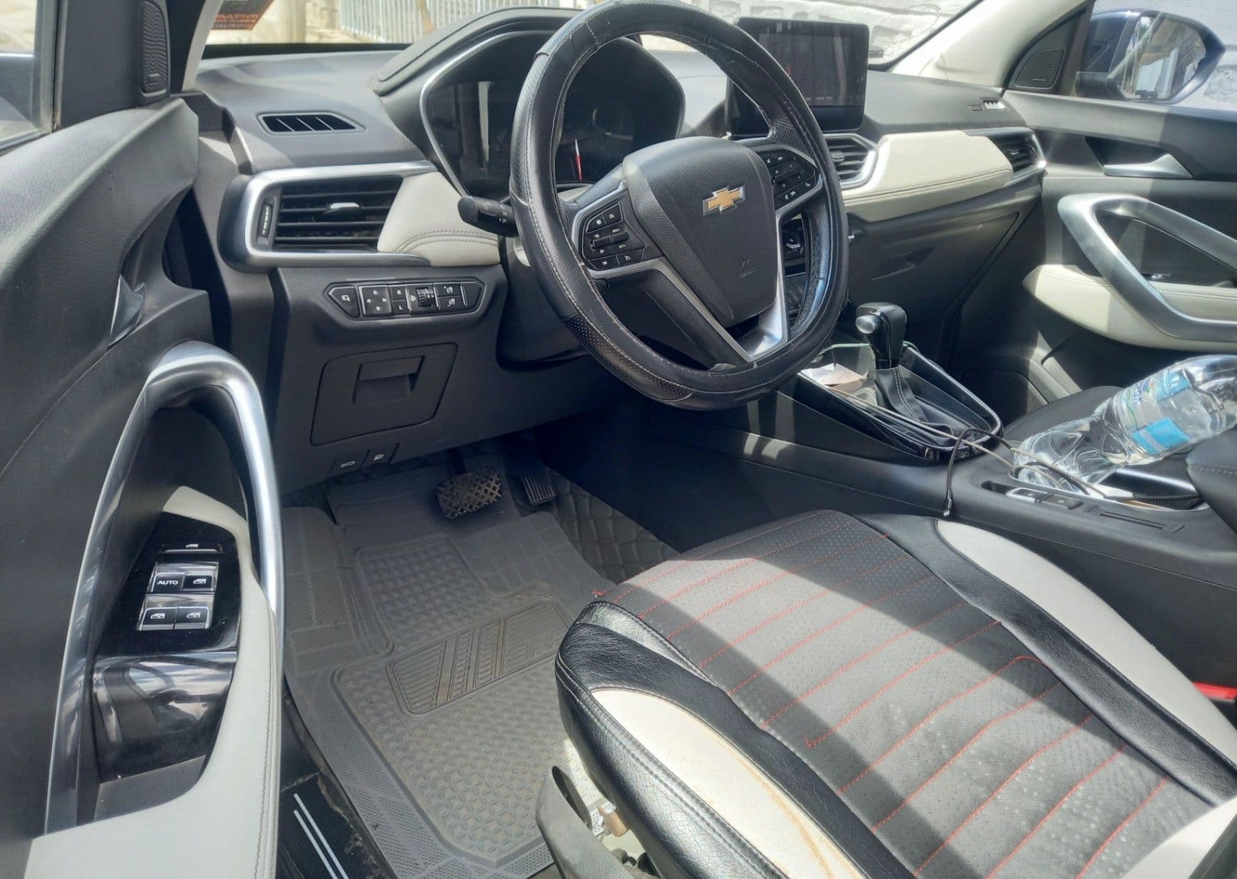 Chevrolet Captiva (7 Seat), photo 3 of 5