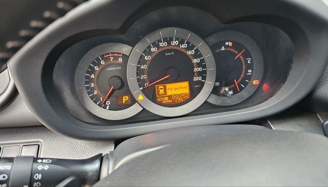 Toyota Rav4 (Europe), photo 4 of 6