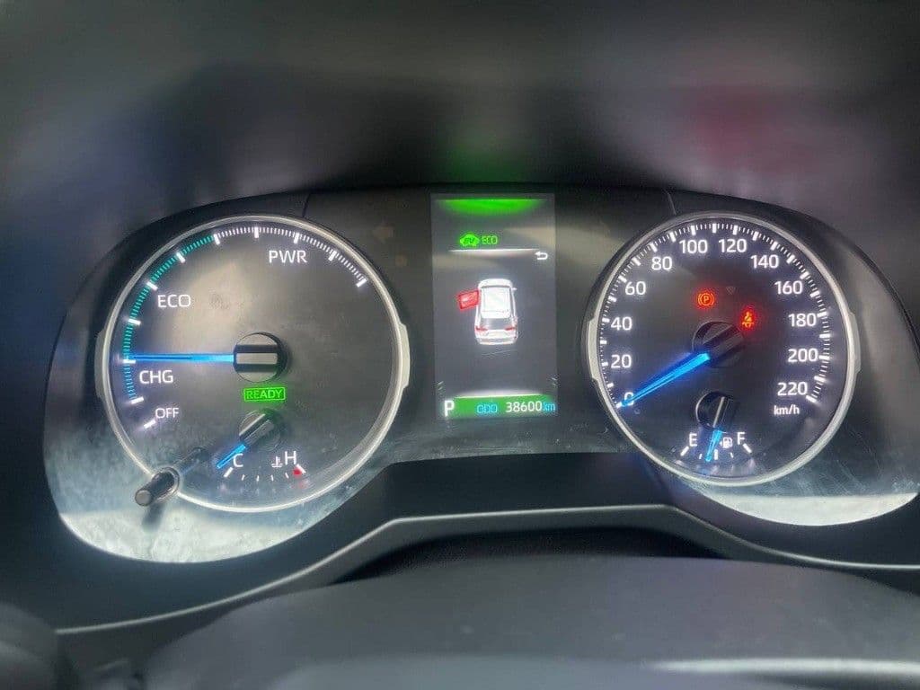 Toyota Rav4 (Hybrid), photo 4 of 6