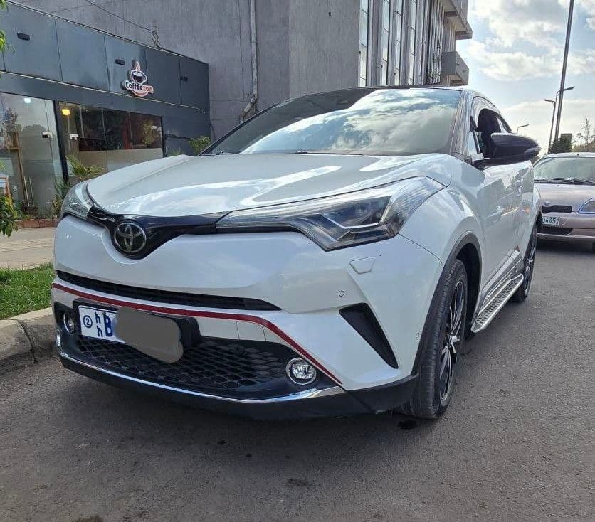 Toyota C-HR Europe, photo 5 of 5