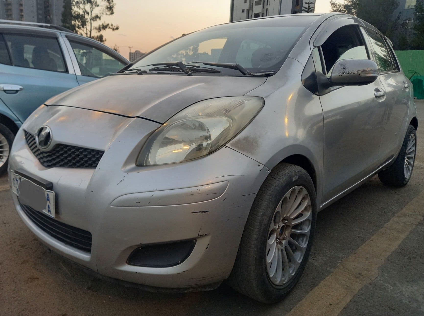 Toyota Yaris, photo 6 of 6
