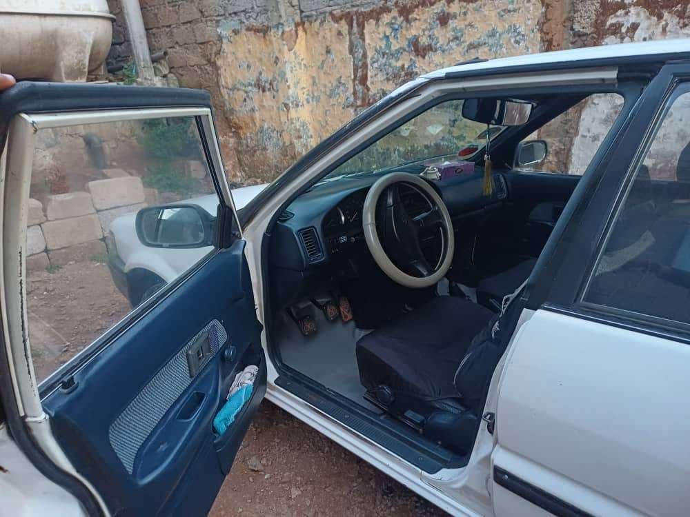 Toyota Corolla 1990, photo 2 of 5
