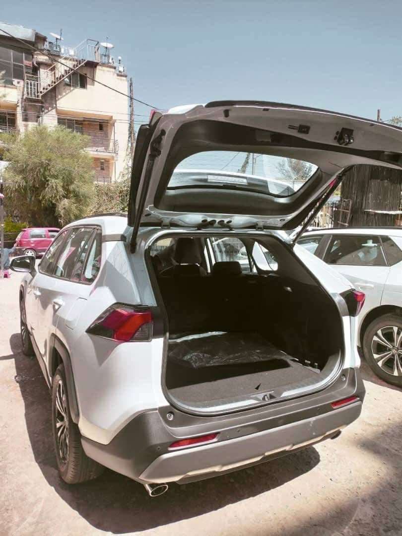 Toyota rava 4 hybrid, photo 5 of 5