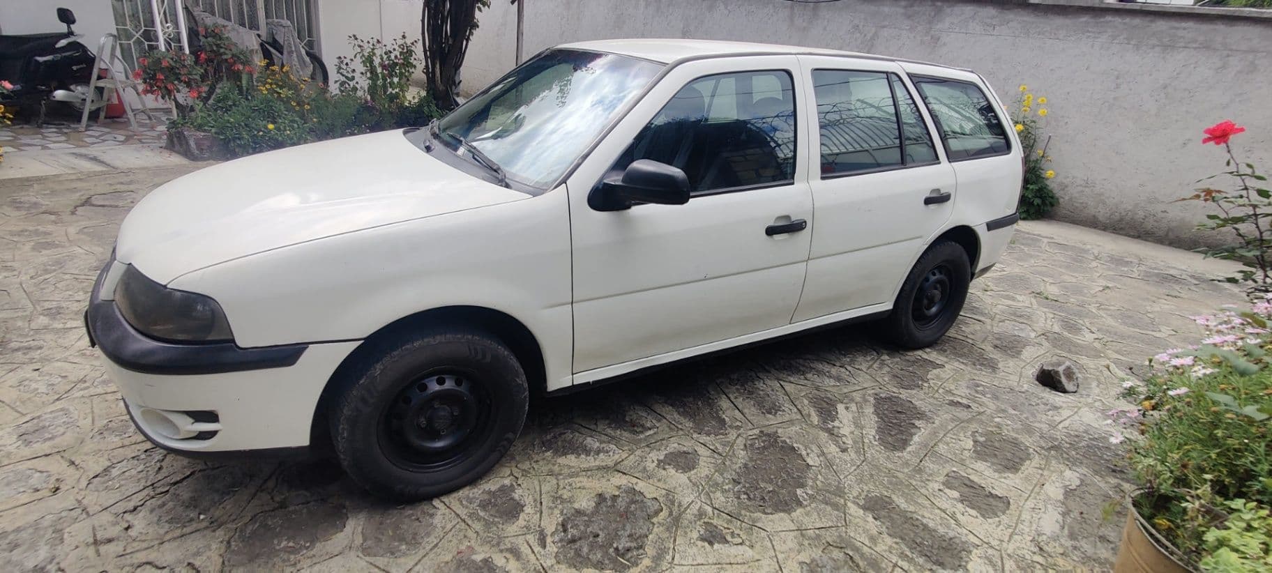 Volkswagen Parati G3 1.8 2004, photo 1 of 6