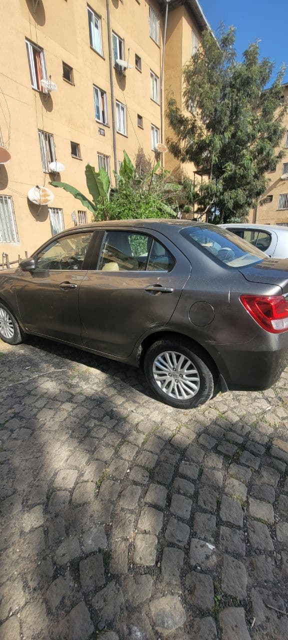 Suzuki Dzire 2022, photo 1 of 5