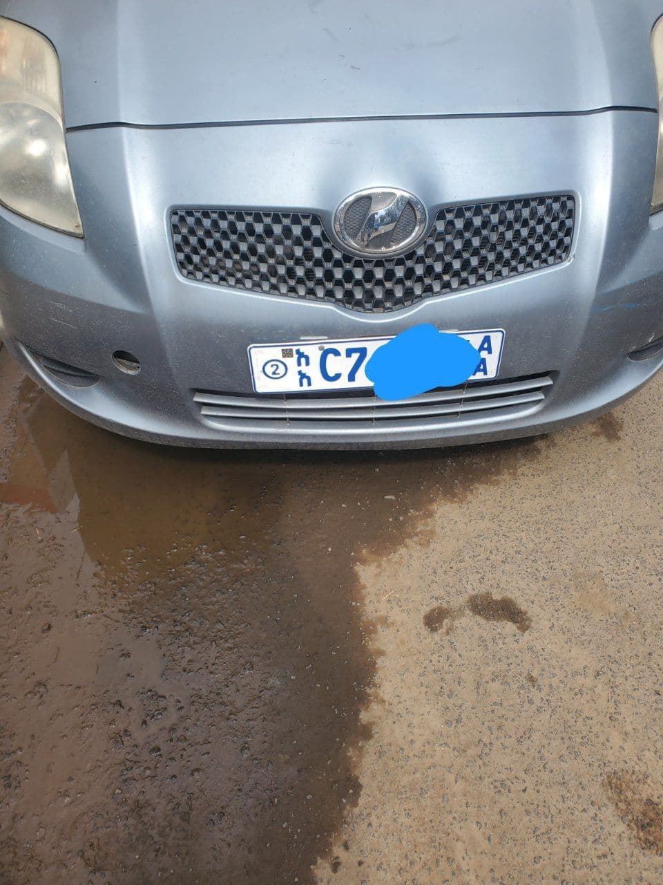 Toyota Yaris 2006, photo 2 of 3