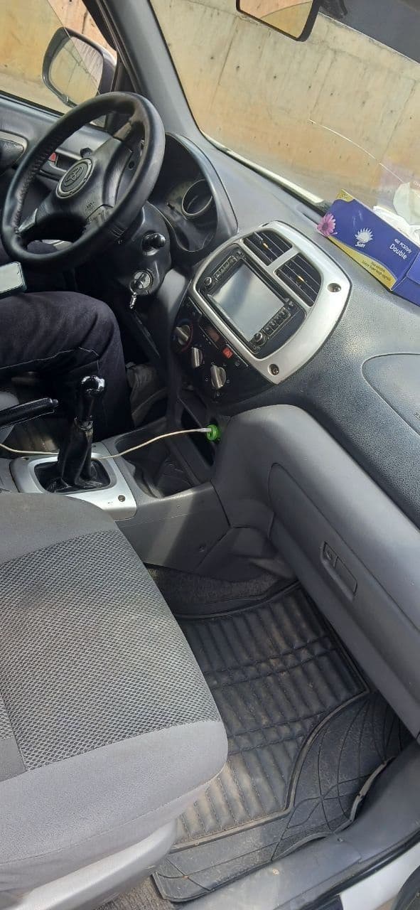TOYOTA RAV4 , photo 6 of 6