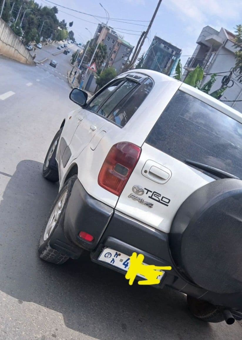 TOYOTA RAV4 , photo 1 of 6
