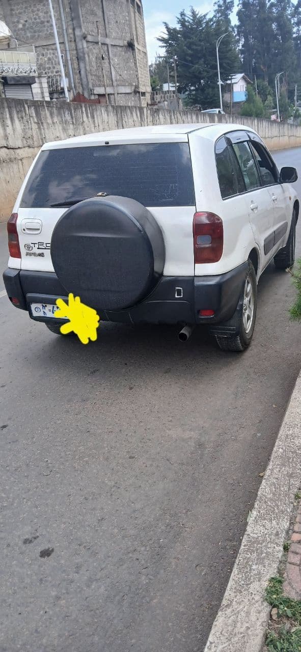 TOYOTA RAV4 , photo 5 of 6