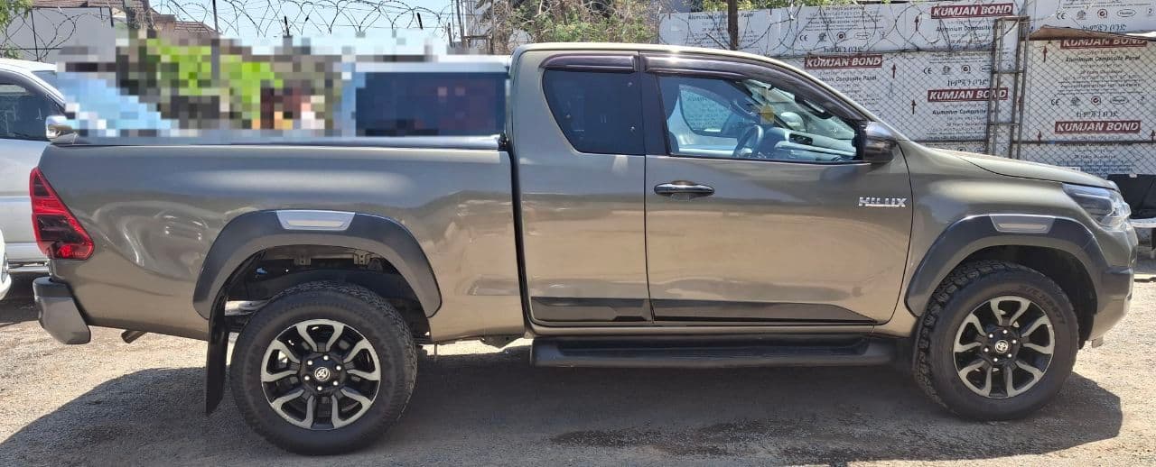 2021 Invincible,Automatic,full option,excellent condition!!, photo 5 of 5