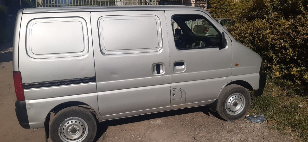 suzuki echo 2023, photo 1 of 3