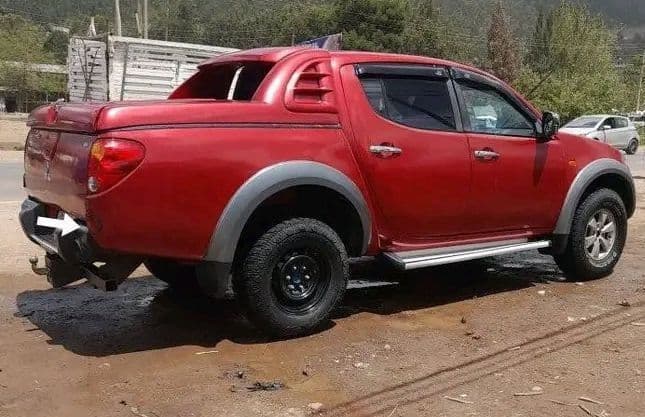 Mitsubishi double 2008, photo 2 of 4