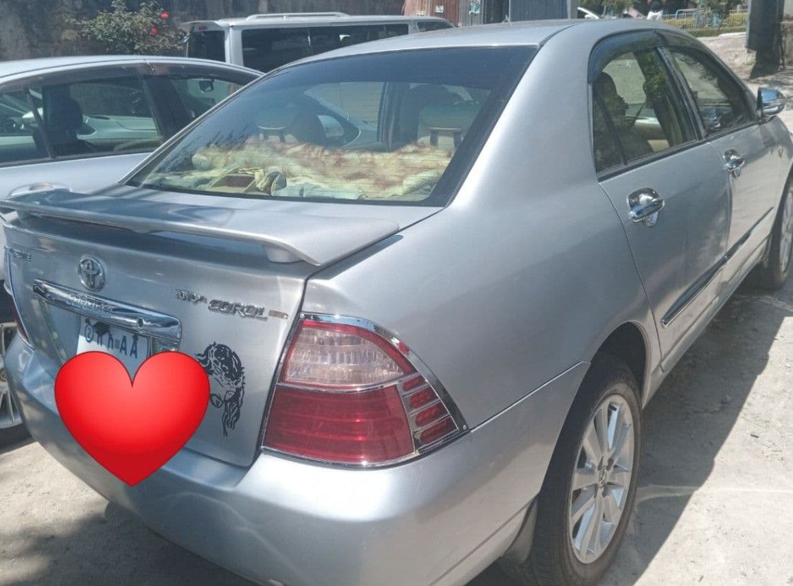 Toyota manual corolla 2007, photo 2 of 3