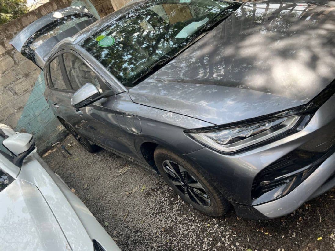 BYD E2 , photo 1 of 3
