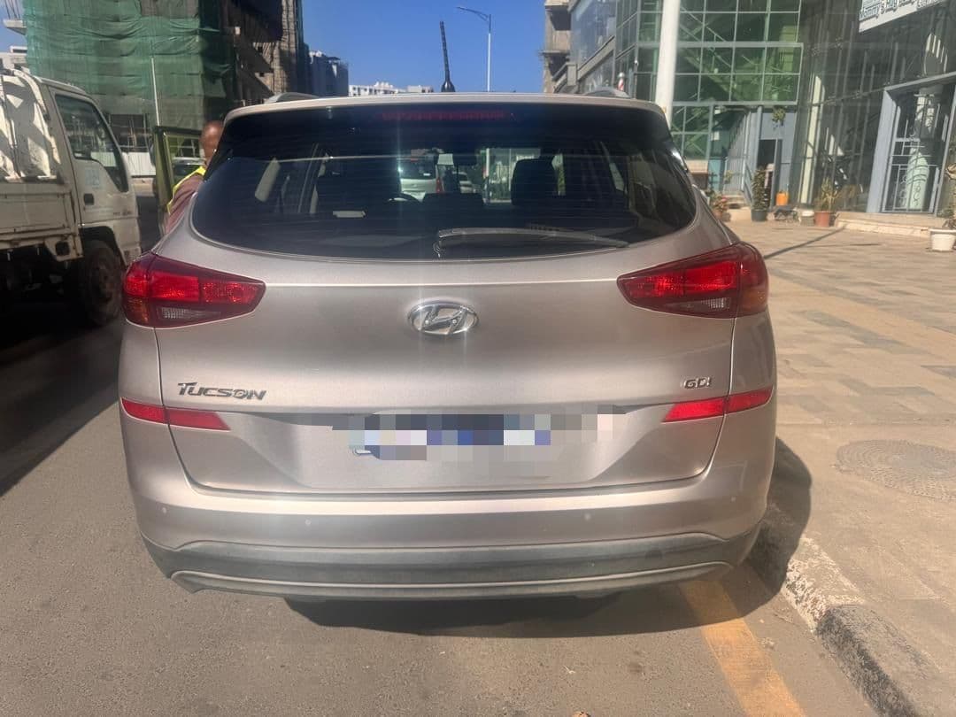 Hyundai Tucson(Dubai), photo 6 of 6
