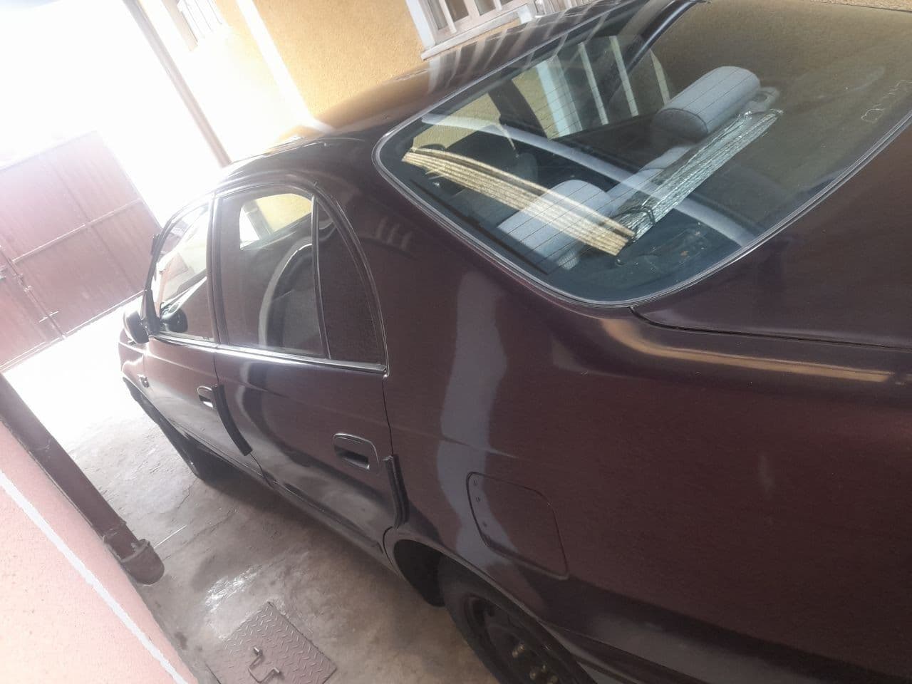 Toyota carina, photo 4 of 4