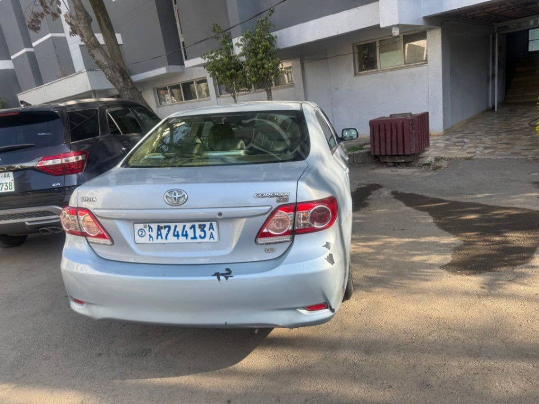 Toyota corolla 2012, photo 4 of 4