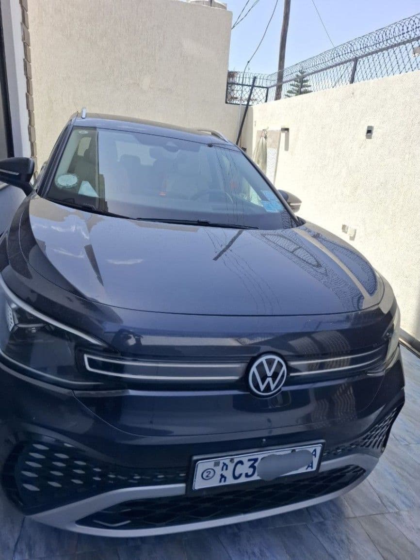 VOLKSWAGEN Id6  -2022, photo 3 of 3