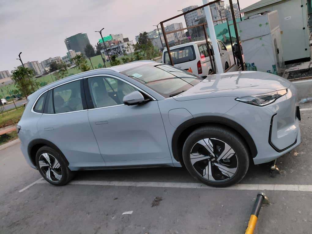 GEELY EX5 2025 , photo 3 of 5