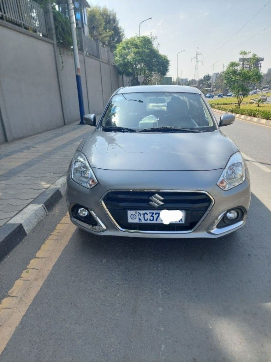 Suzuki Dzire , photo 2 of 5