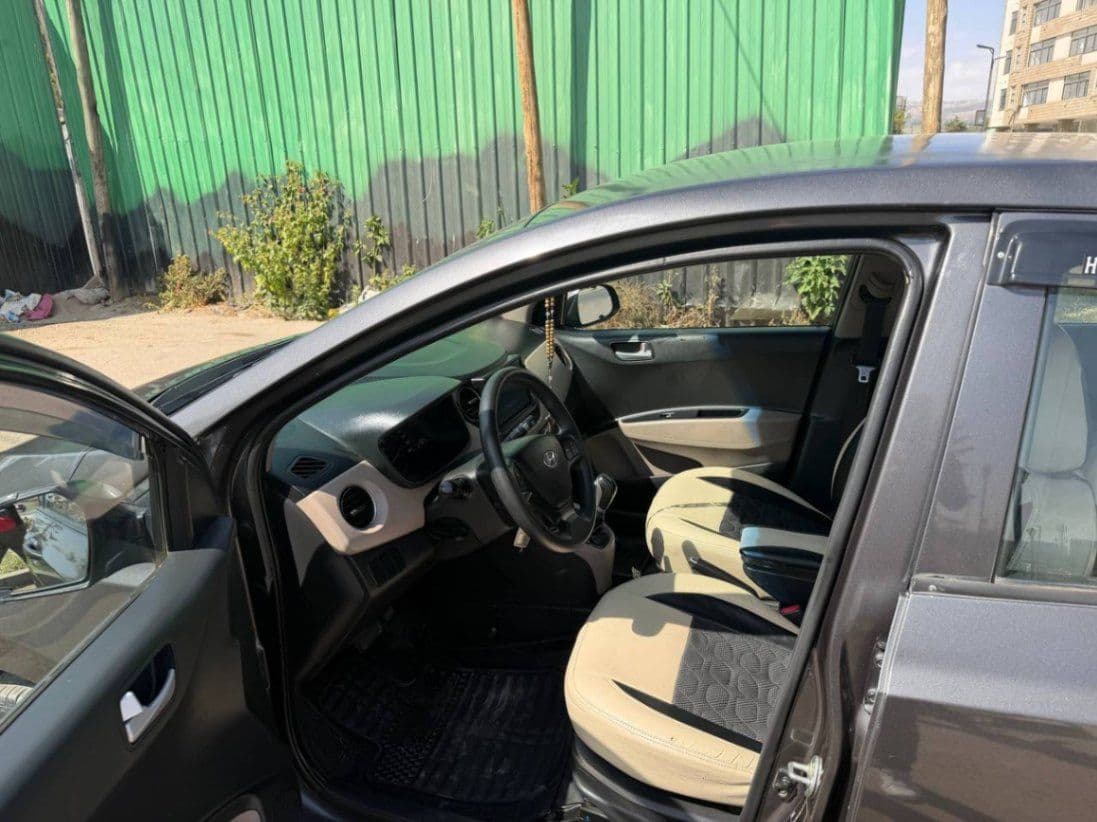 Hyundai i10 , photo 3 of 4