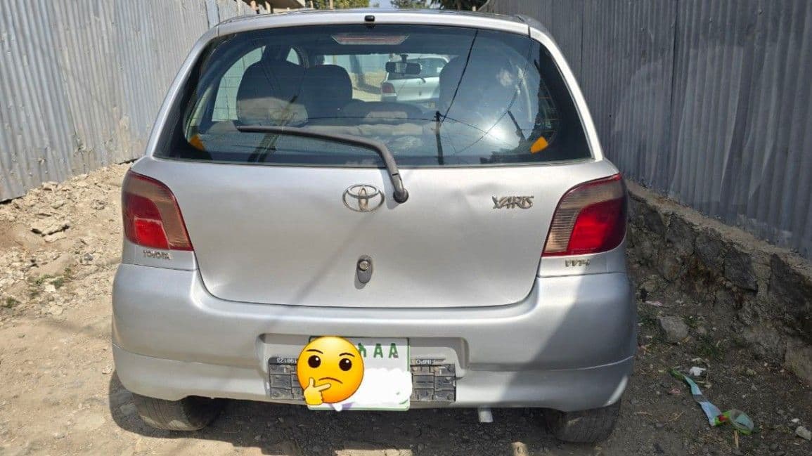 Toyota Yaris 2002, photo 6 of 6