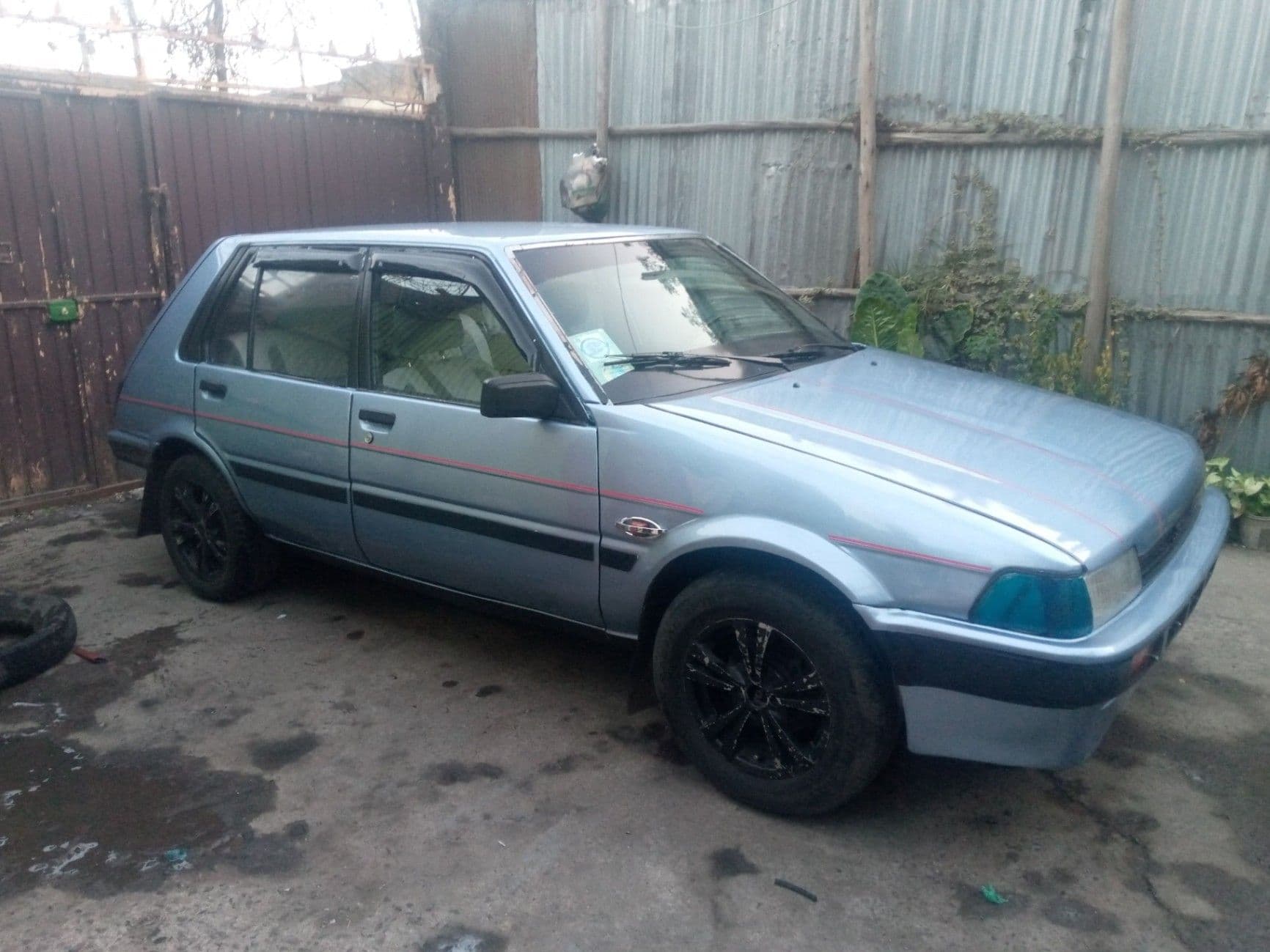 Toyota Corolla Compact DX, photo 1 of 6