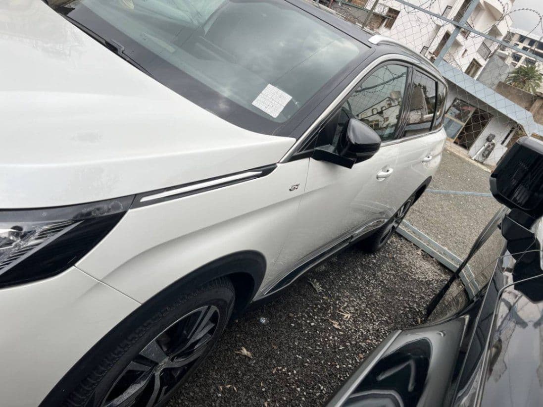Peugeot 5008 2003, photo 5 of 6