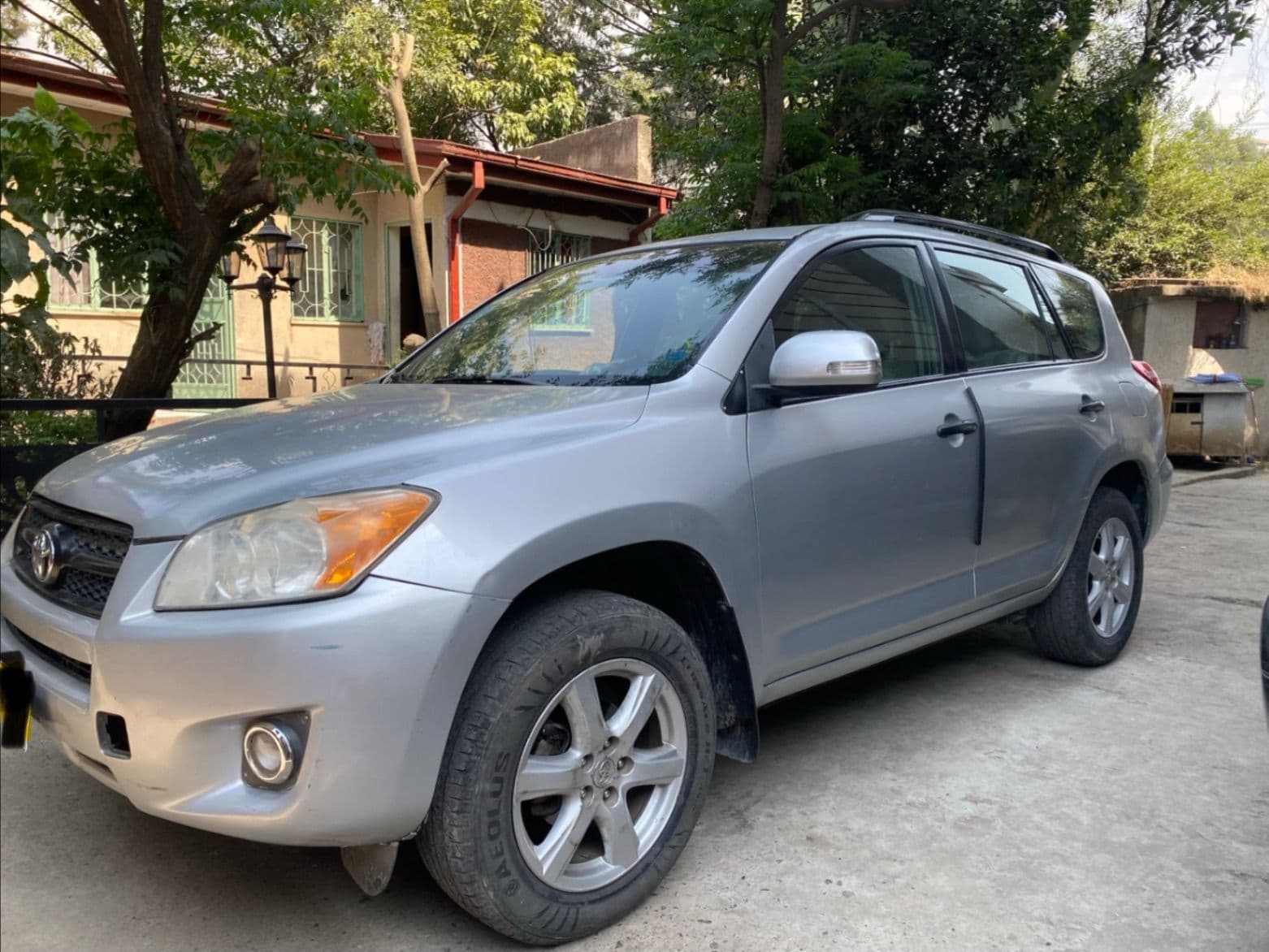 Toyota RAV 4 2012 , photo 1 of 5