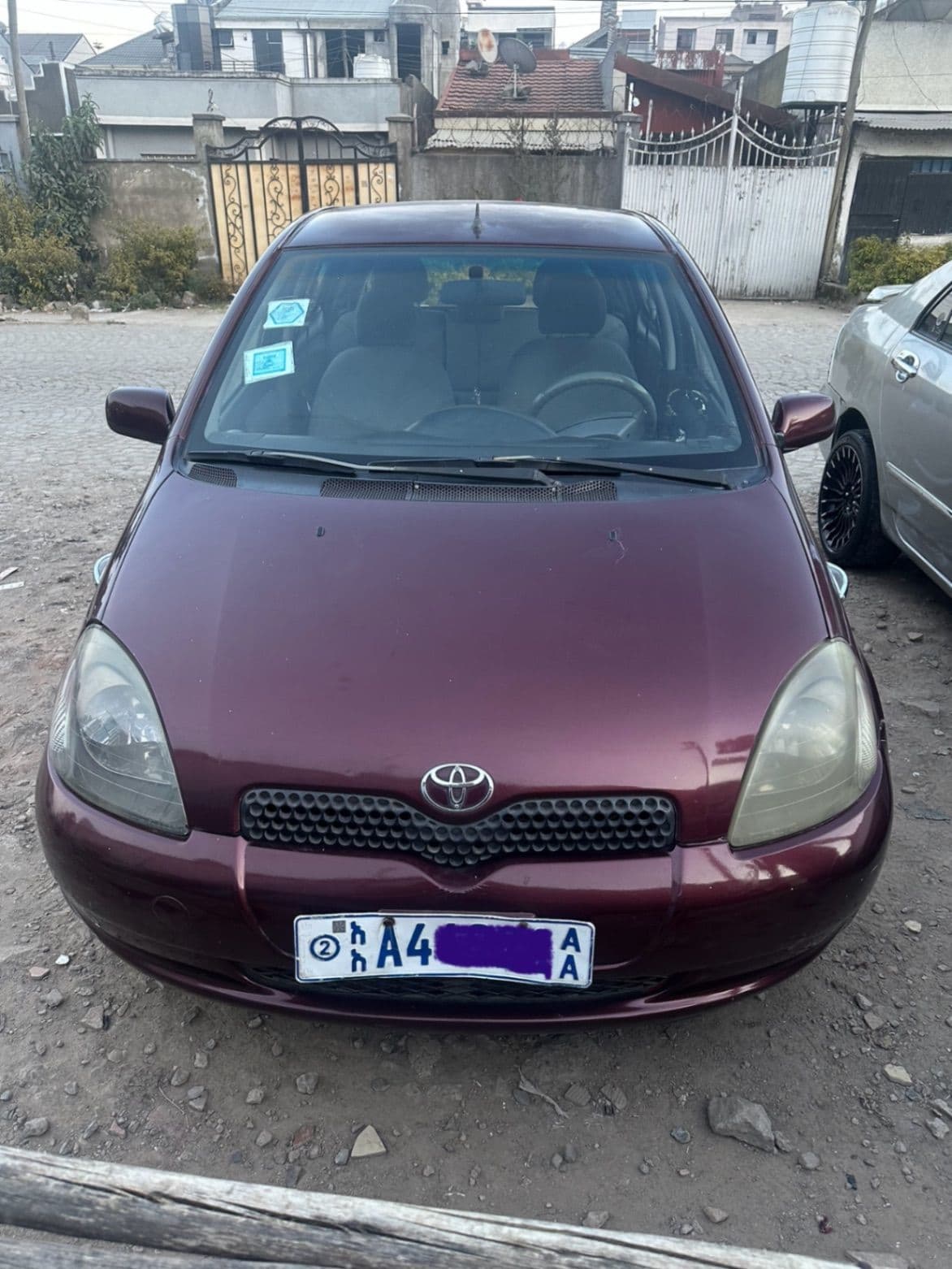 Toyota Yaris 2001, photo 4 of 5