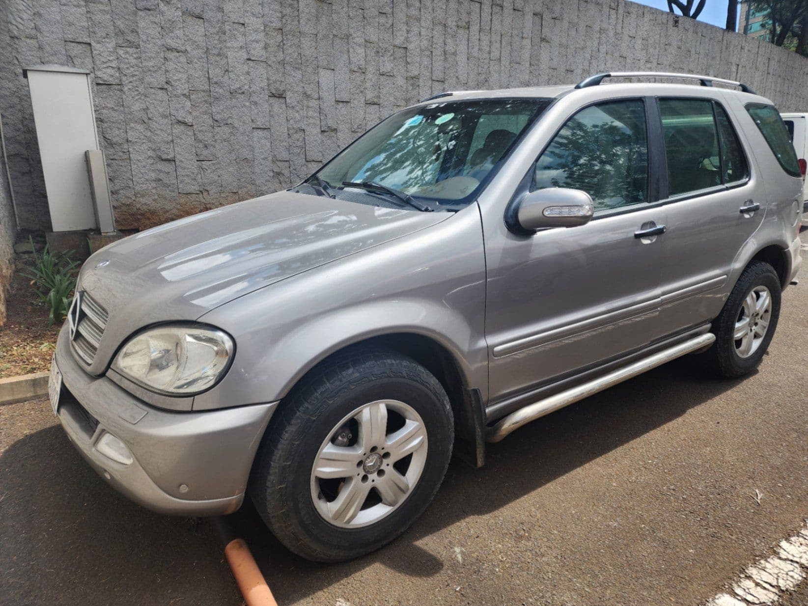Mercedes Benz ML 350, photo 3 of 6