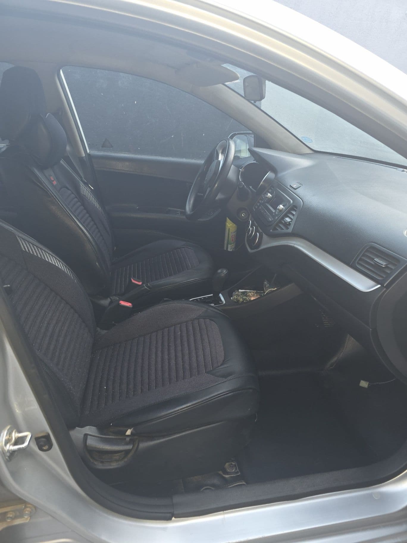 KIA PICANTO 2017, photo 4 of 6
