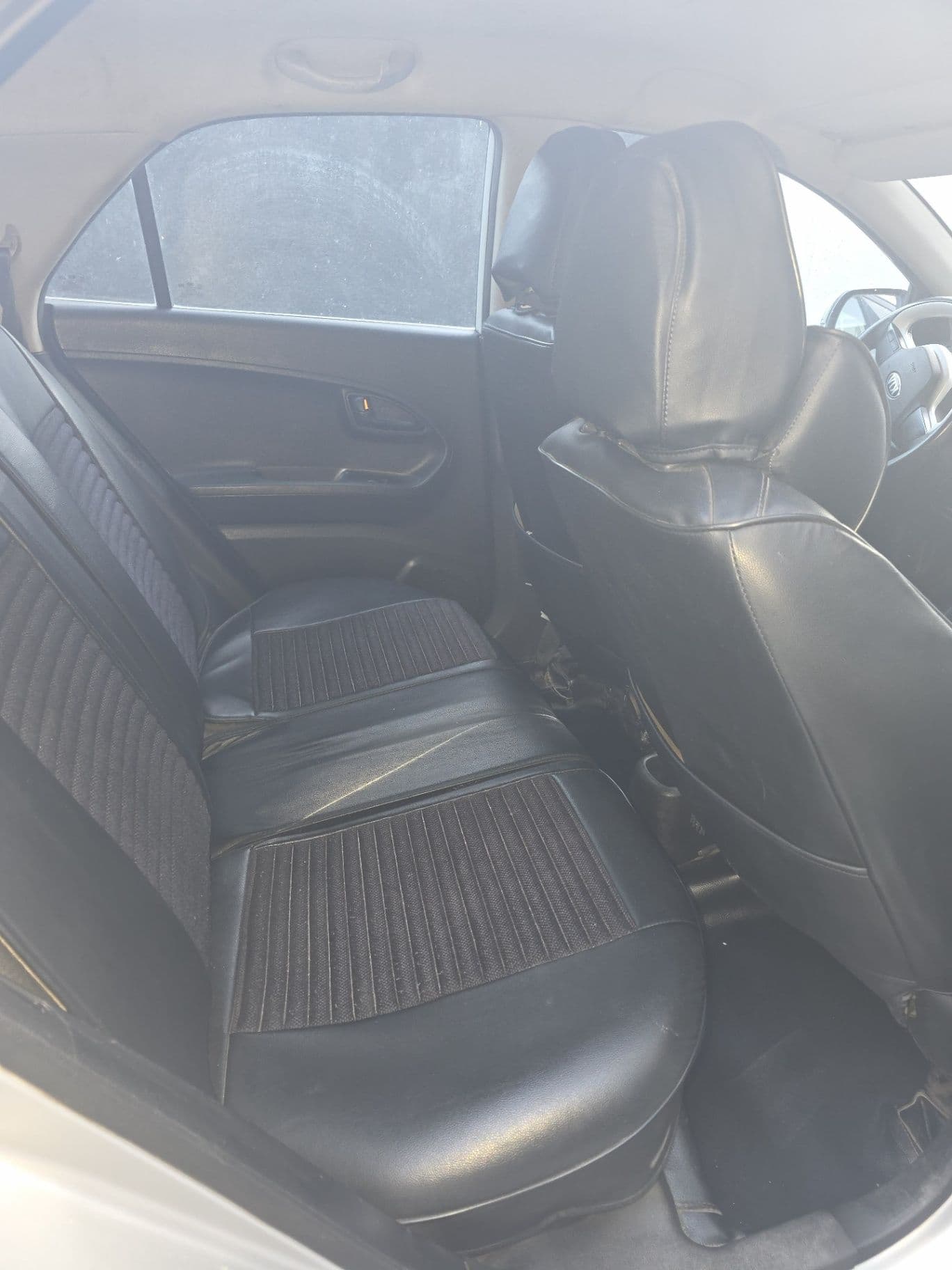 KIA PICANTO 2017, photo 5 of 6