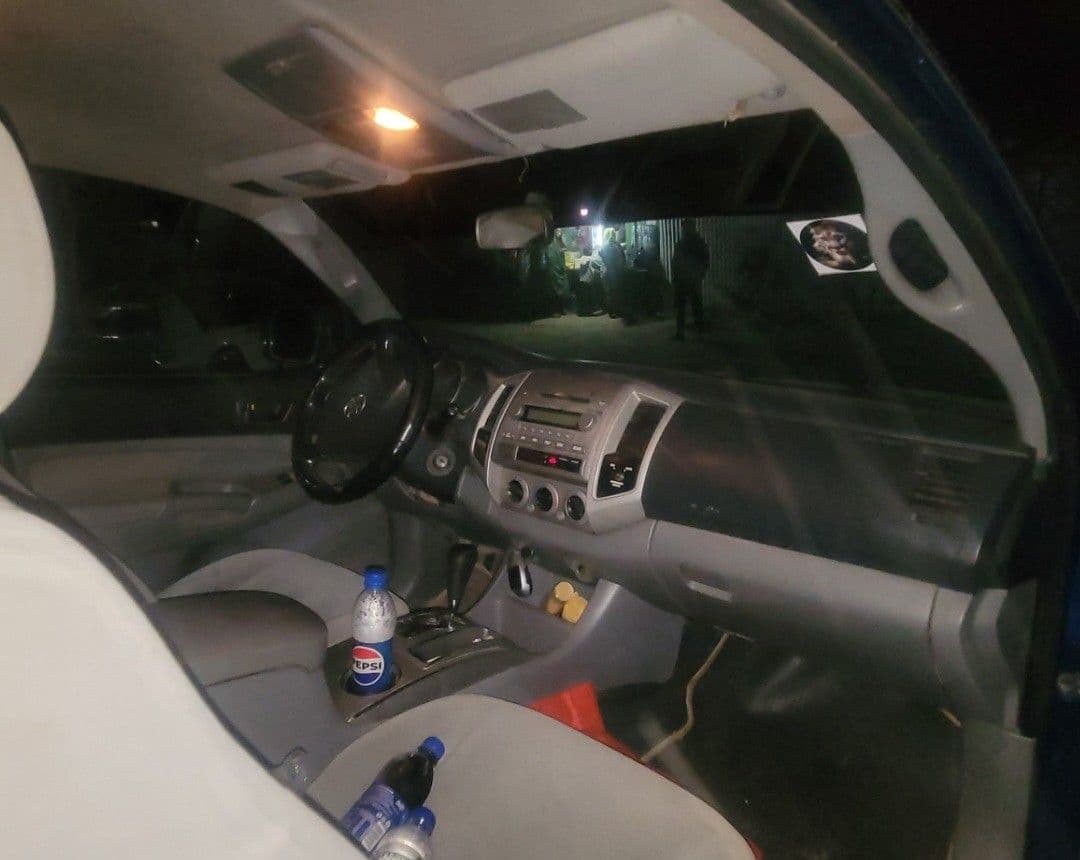 Toyota Tacoma  for rent, photo 3 of 3