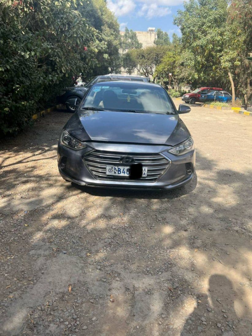Hyundai Elantra 2016