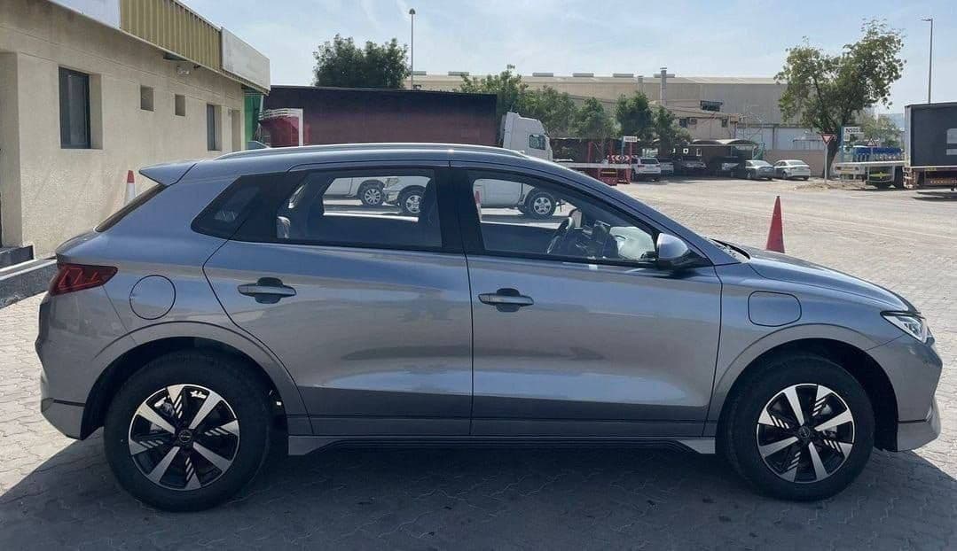 Byd E2, photo 2 of 2
