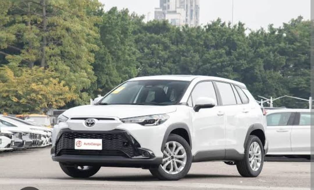 Corrolla frontlander hybrid 2, photo 1 of 1