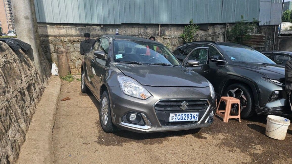 Suzuki Dzire 2021, photo 2 of 3