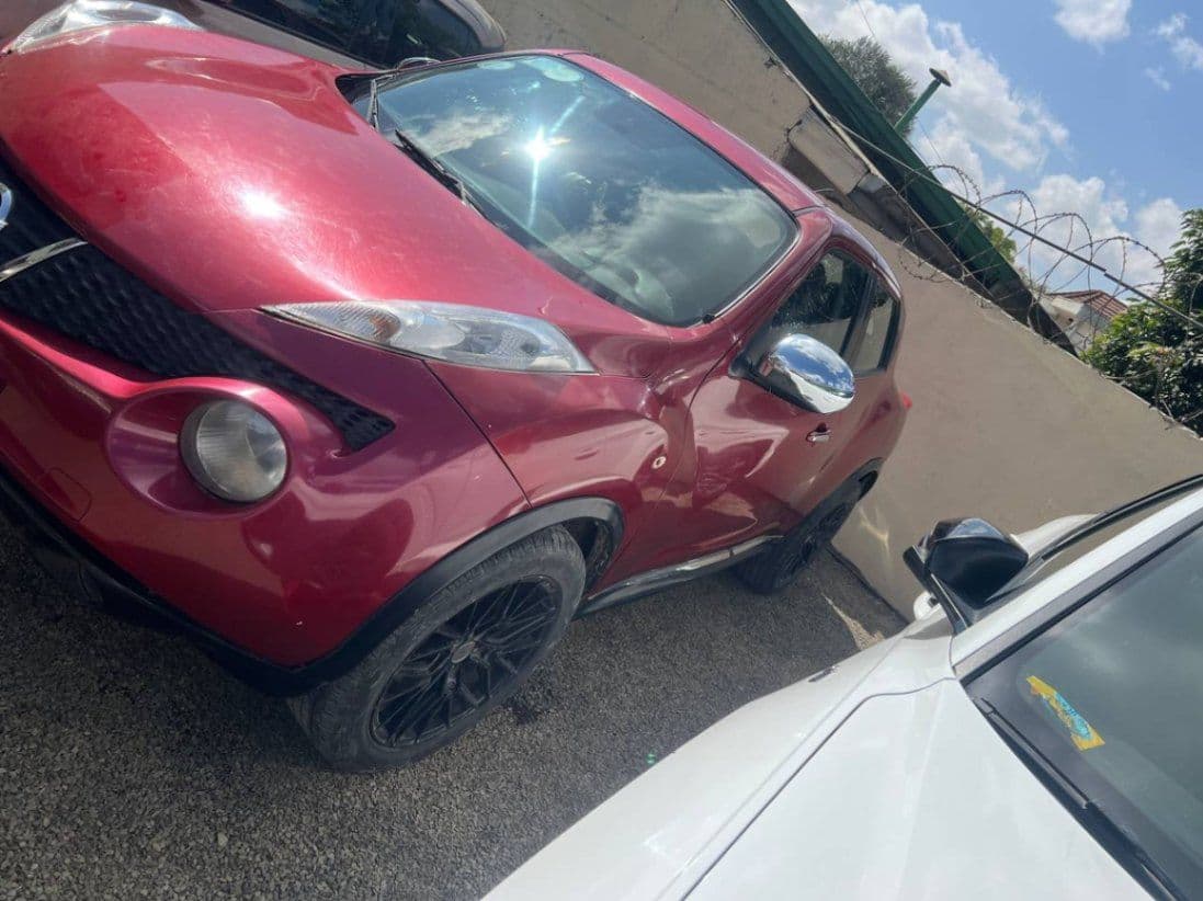 Nissan juke , photo 4 of 5
