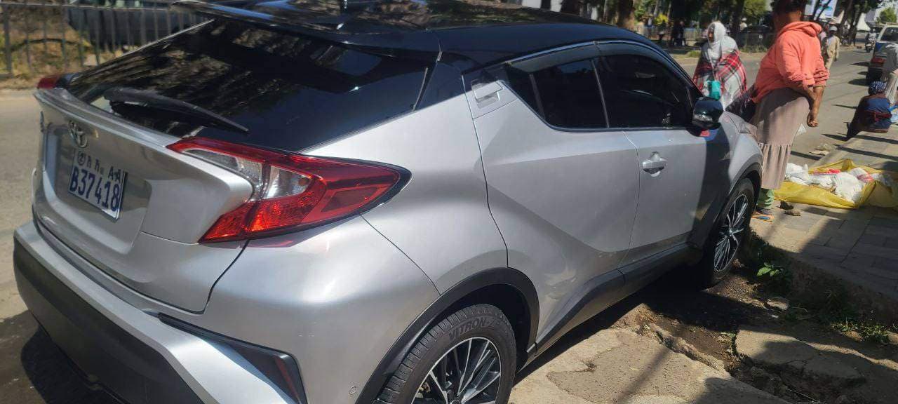 Toyota CHR 2018, photo 5 of 5