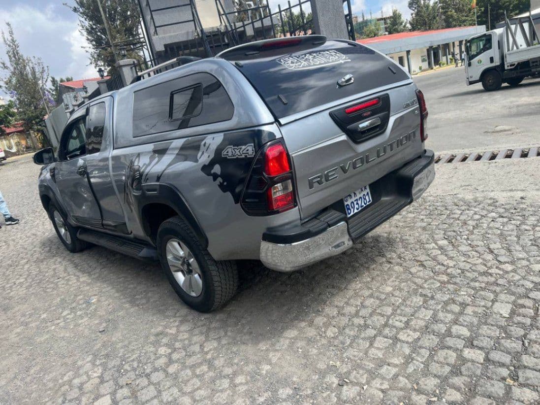 Toyota revo 2019, photo 5 of 5