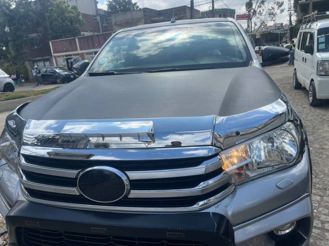 Toyota revo 2019, photo 2 of 5