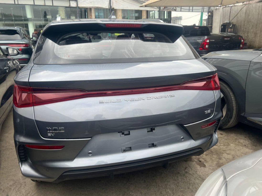 BYD E2, photo 5 of 5