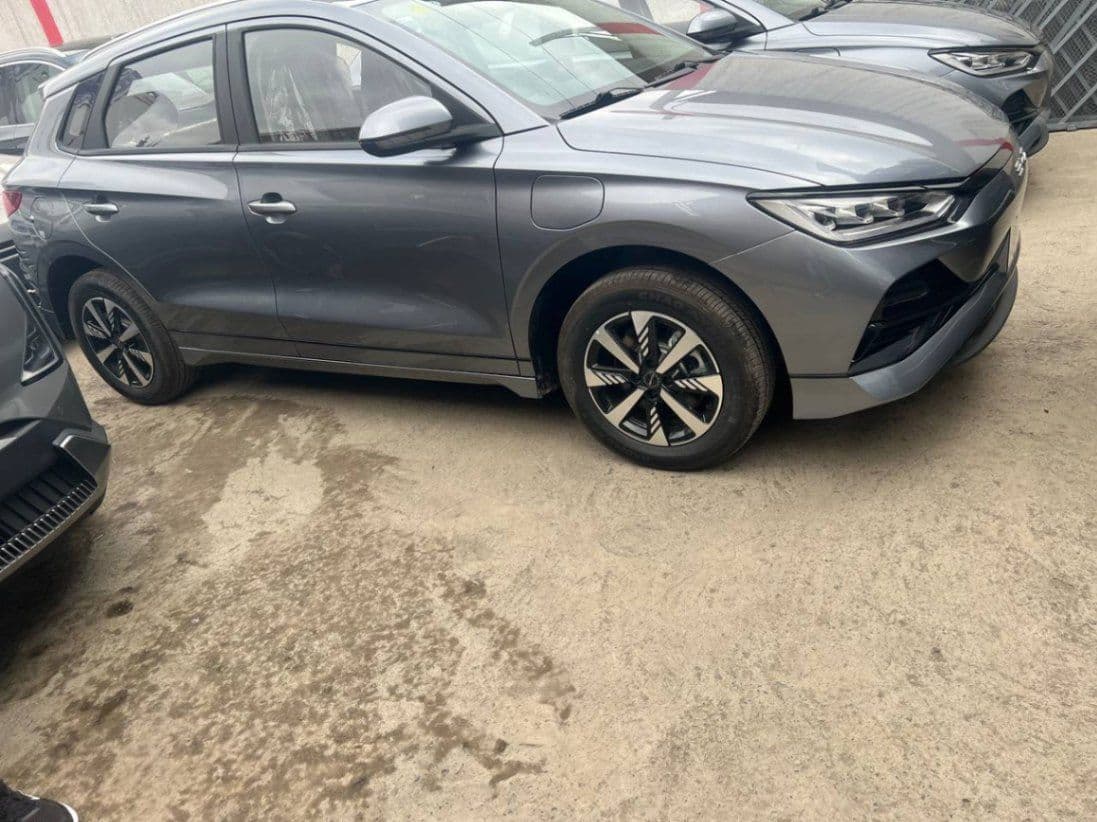 BYD E2, photo 3 of 5