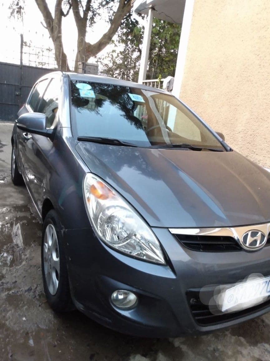 Hyundai I 20.    , photo 3 of 6