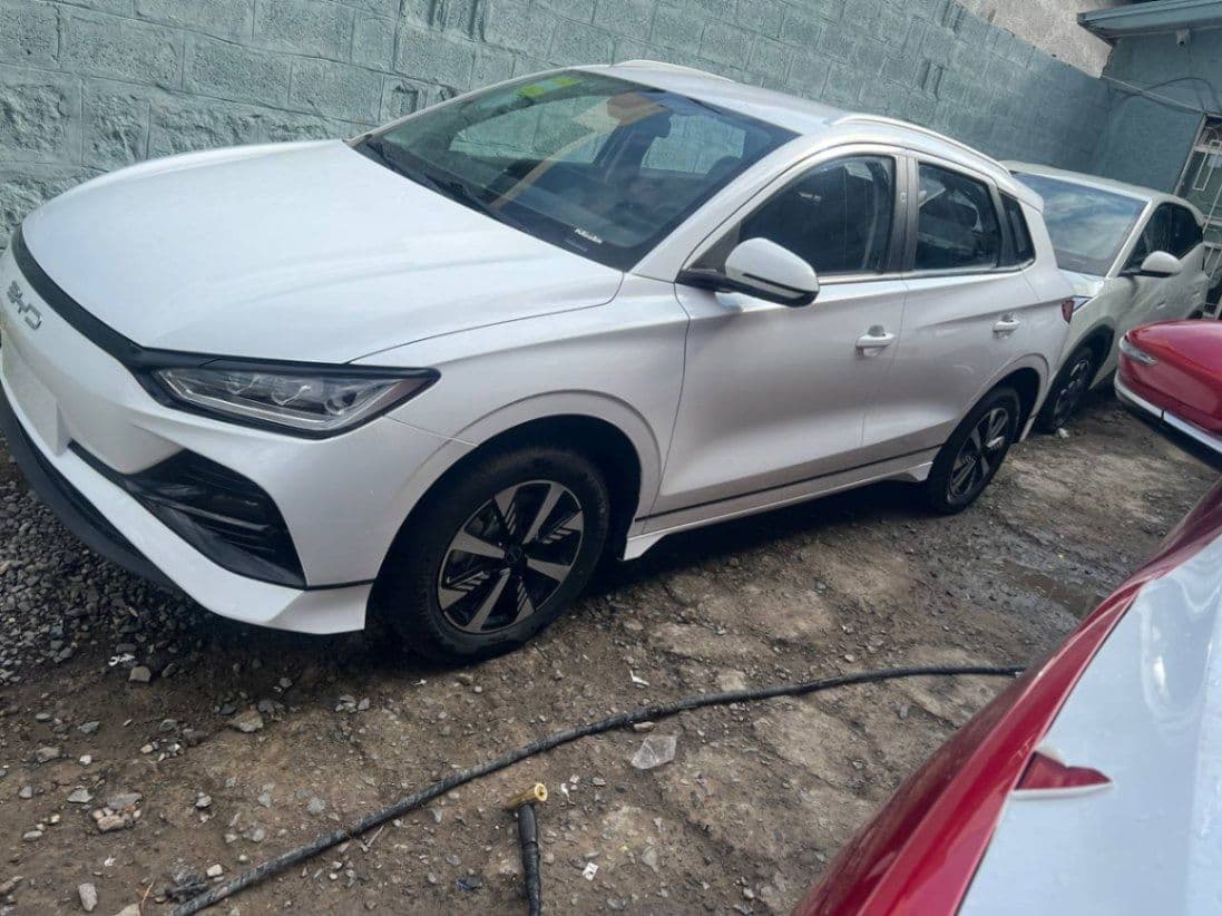 Byd E2, photo 1 of 4