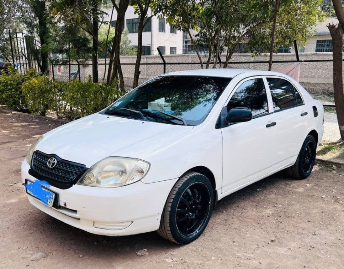 Toyota corolla , photo 1 of 4