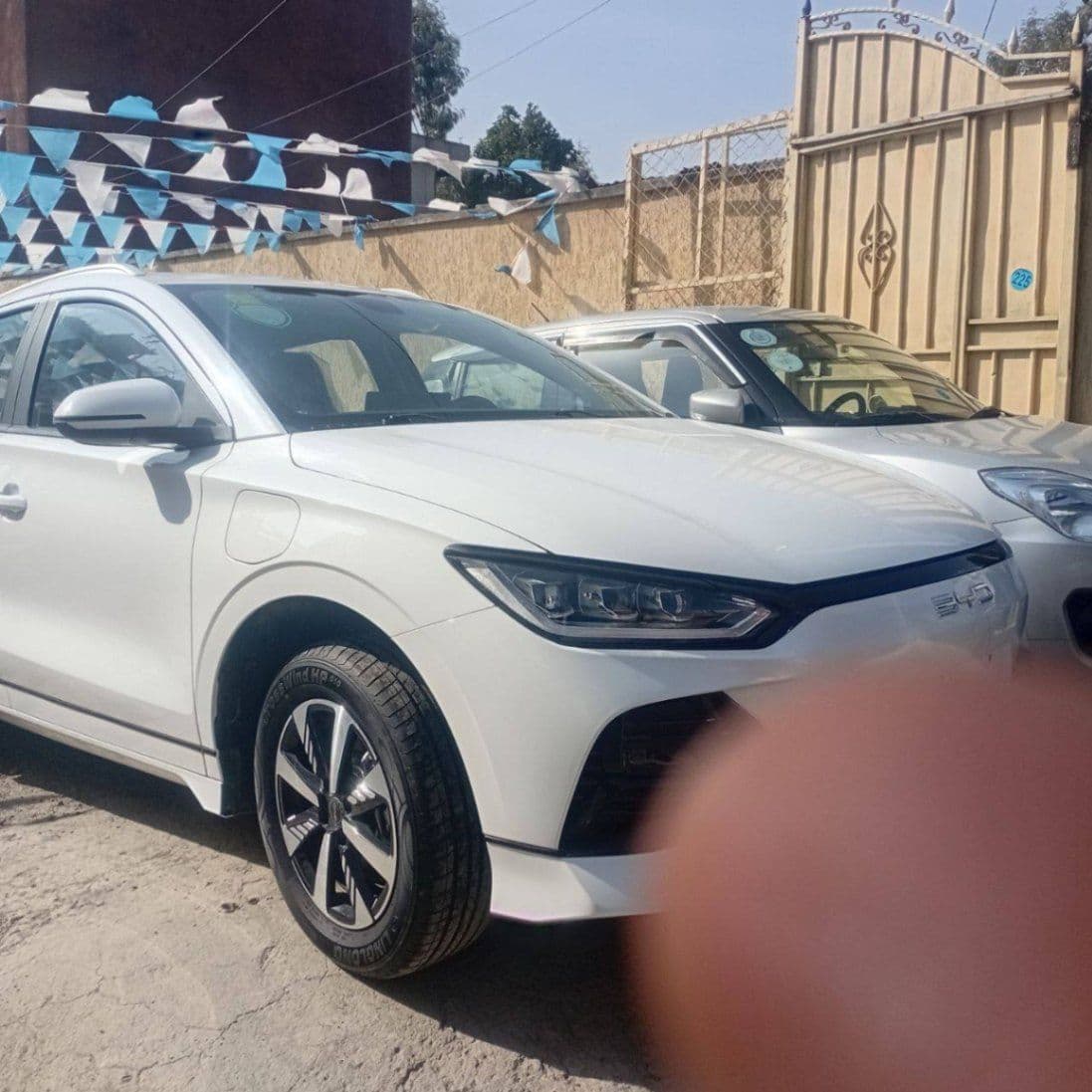 BYD E2, photo 3 of 4