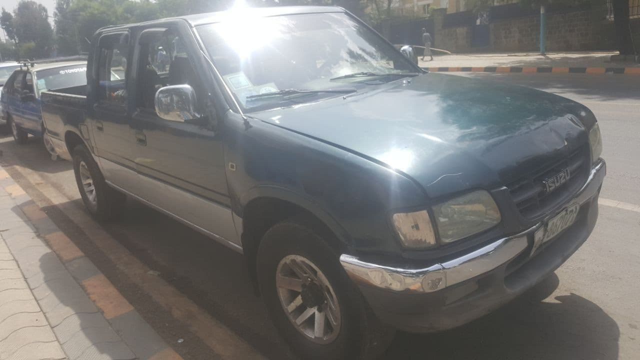 Isuzu Pickup , photo 1 of 3